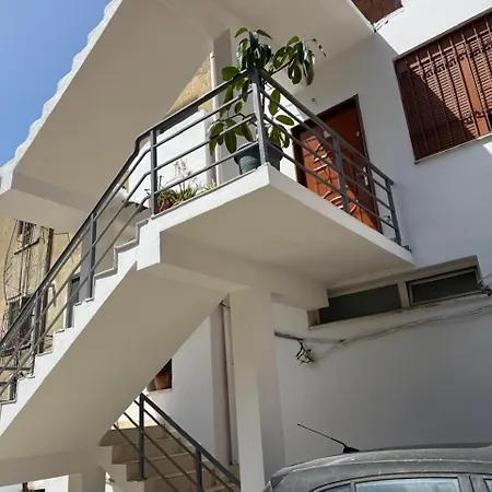 Heart Of Walk To Vlorë